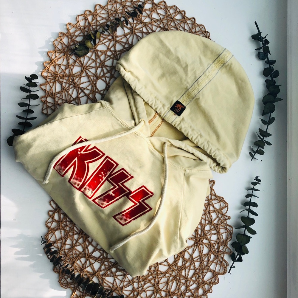 Vintage KISS Hoodie - Picture 2 of 3